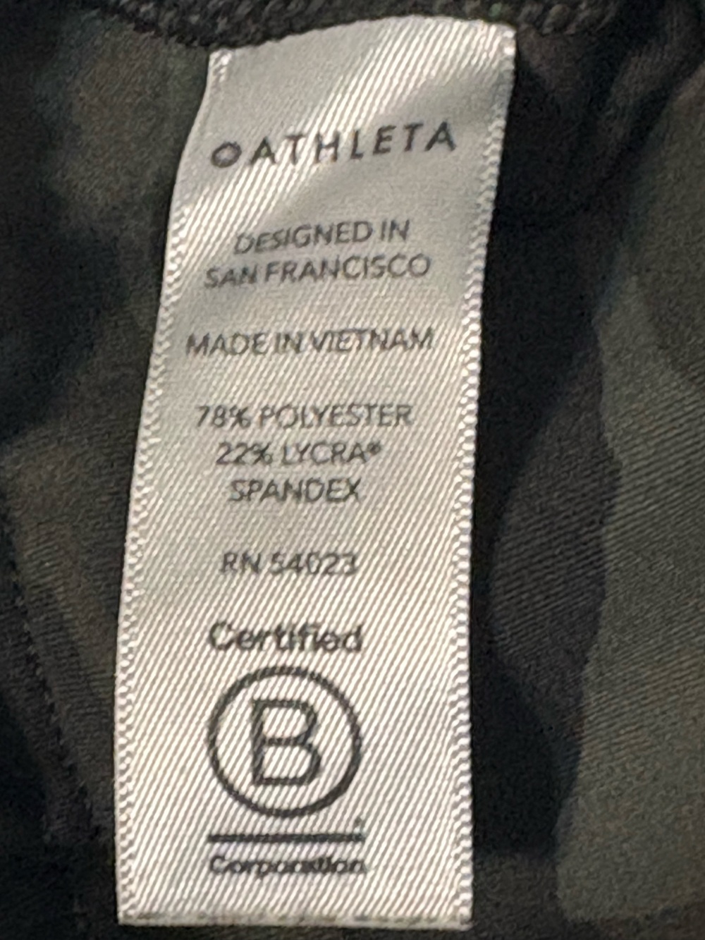 Athleta Camo Contender 7/8 Tight in Powerlift - Picture 5 of 5